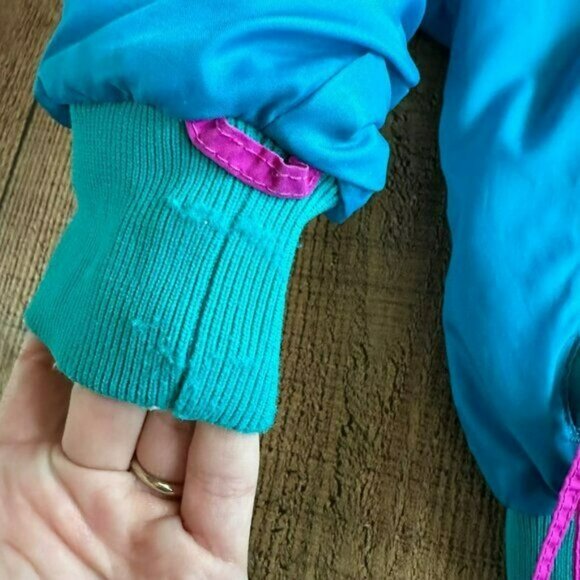 Vintage Columbia womens size medium pink and blue reversible puffer jacket - Picture 2 of 11